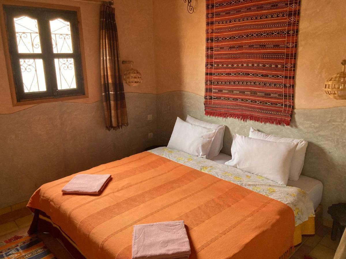 Les 4 Saisons Du Dades Bed & Breakfast เอท อิเดียร์ ภายนอก รูปภาพ