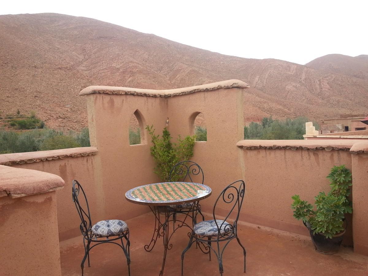 Les 4 Saisons Du Dades Bed & Breakfast เอท อิเดียร์ ภายนอก รูปภาพ